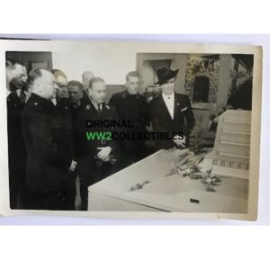 Mussert, Banheer van Dieren & Miss Couzy