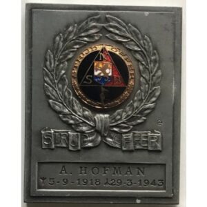 Strijd en Offer, Hofman