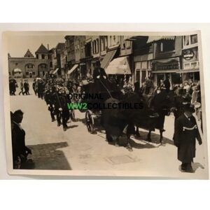 The Funeral of van Dijk, Zaltbommel